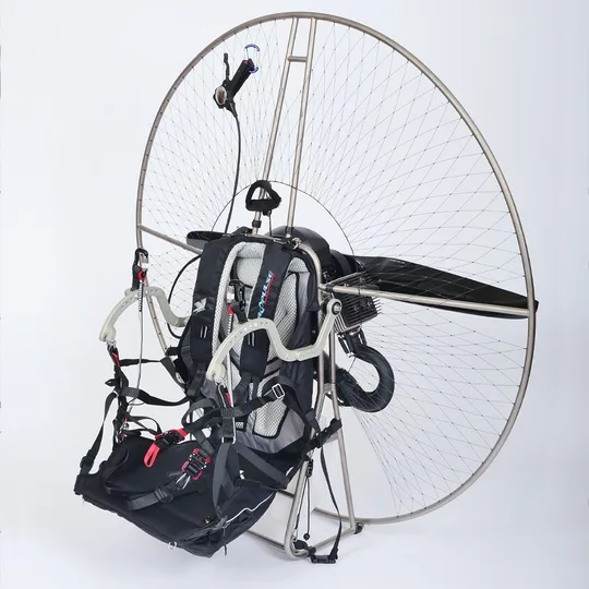 Propulse foot launch paramotor